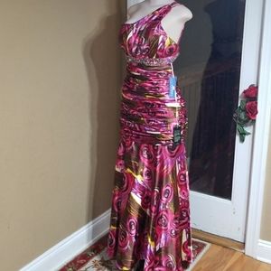 Nox Narianna One shoulder floor length dress